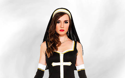 category image of the category “Nun costumes”