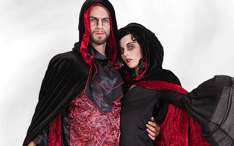 category image of the category “Cloaks & Capes”