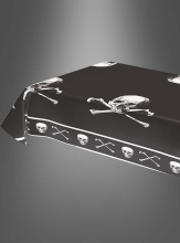 Pirate Skull Tablecloth 270x136 cm  Pirate Skull Tablecloth 270x136 cm
