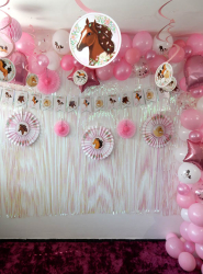 Product image 1 of the product “Horse Party Wall Decoration Set 118 Parts ”