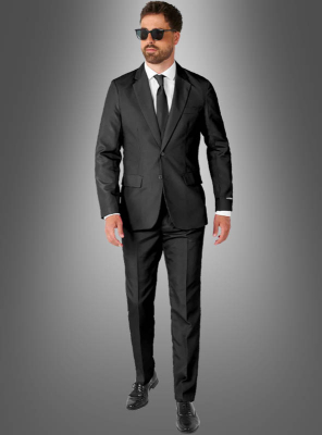 Black suit with tie 