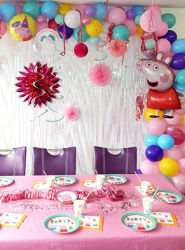 Giant Peppa Pig Party Decoration 161 Parts