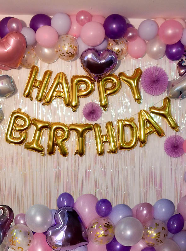 Golden Phrase HAPPY BIRTHDAY Foil Balloons