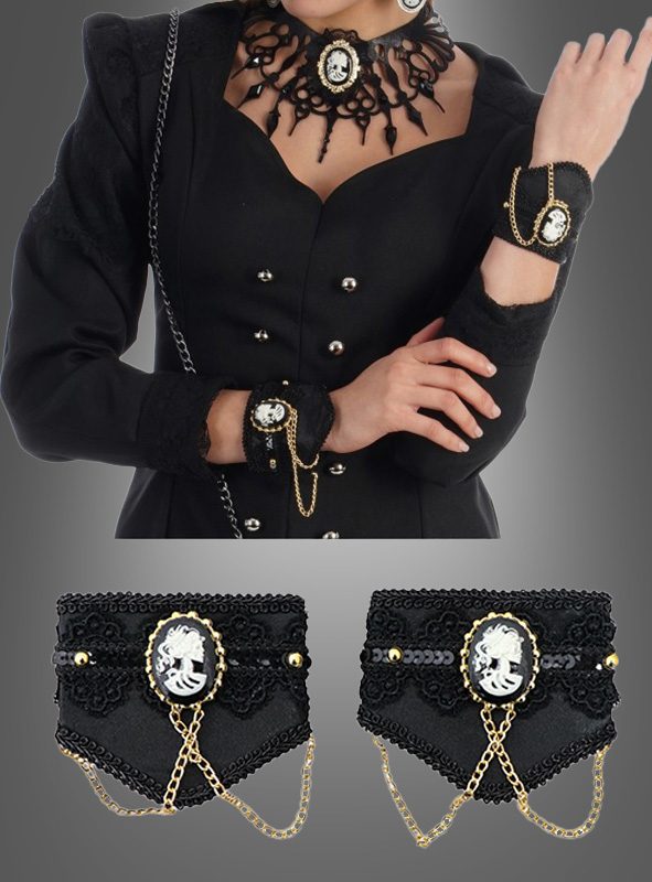 Gothic arm jewellery with brooch