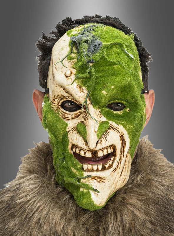 Gruselige Maske mit Moos Effekt