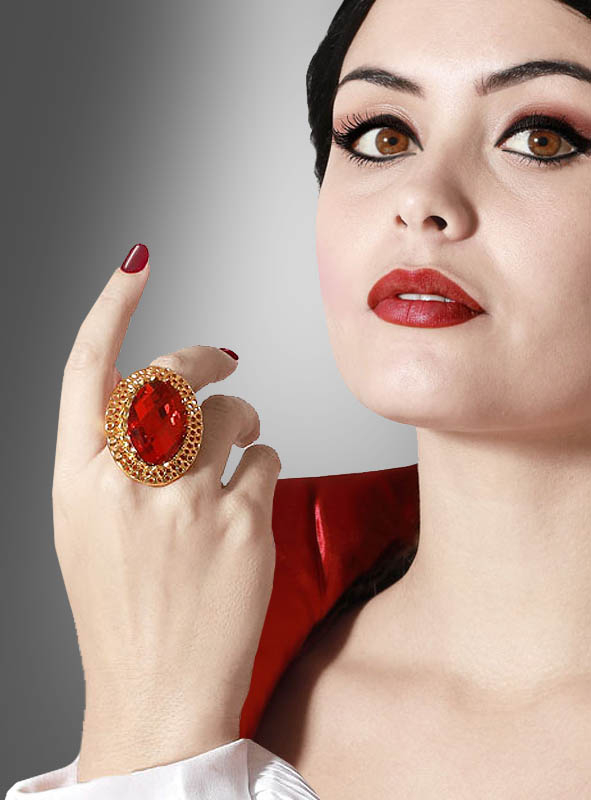 Roter Rubin Ring Vampirin