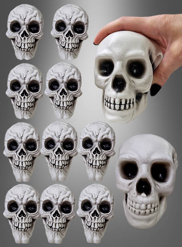 Bag of Skull Heads Halloween 12 pcs