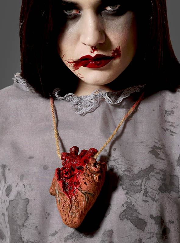 Halloween Halskette blutiges Herz Deko 