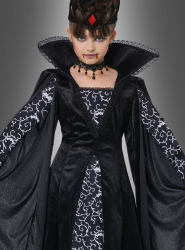 Product image 2 of the product “Black Vampire Queen Lina Childrens Costume ”