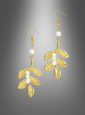 Laurel Earrings with Pearls golden 