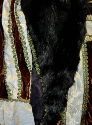 Product image 3 of the product “Grand Duke Costume for Men ”