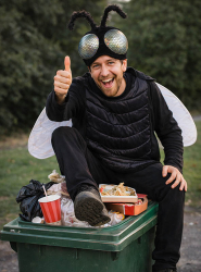 Product image 3 of the product “Big Fly Costume Adult black ”