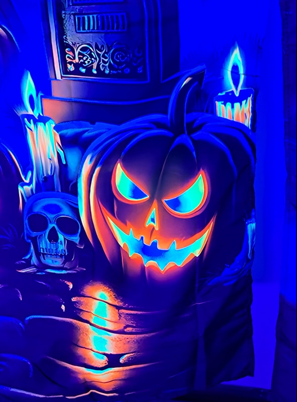 Halloween Castle and Graveyard 120x185cm Wall Deco 