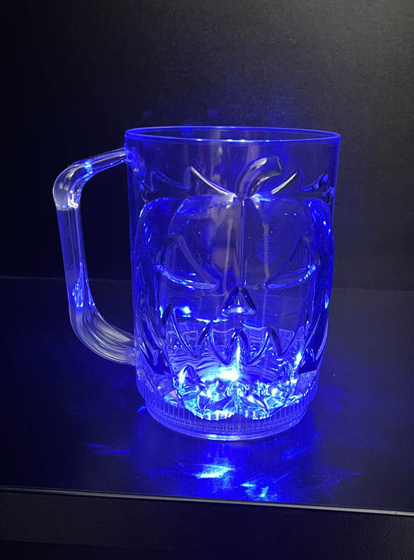 Halloween pumpkin drinking cup with light 