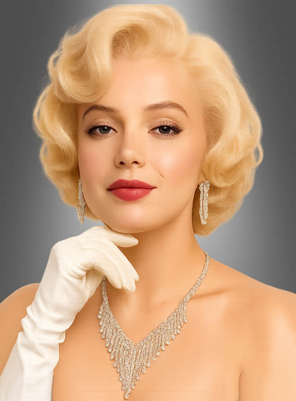 Product image 1 of the product “Rhinestone Necklace and Earrings ”