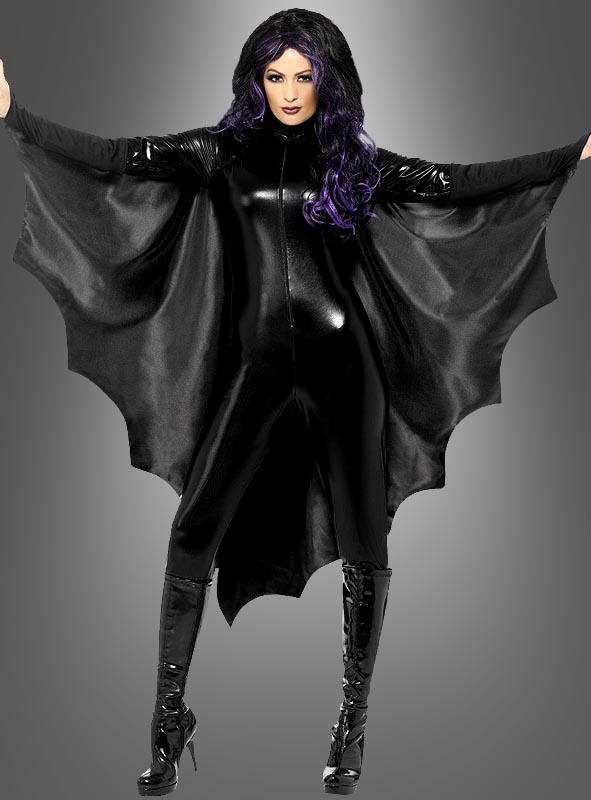 Product image 1 of the product “Batwings Cape ”