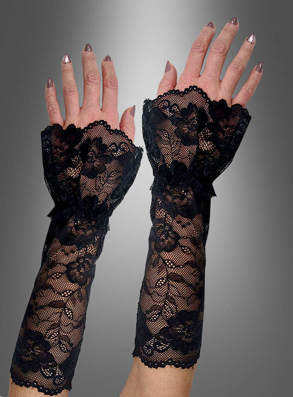 Product image 1 of the product “Romantic Gothic Lace Cuffs ”