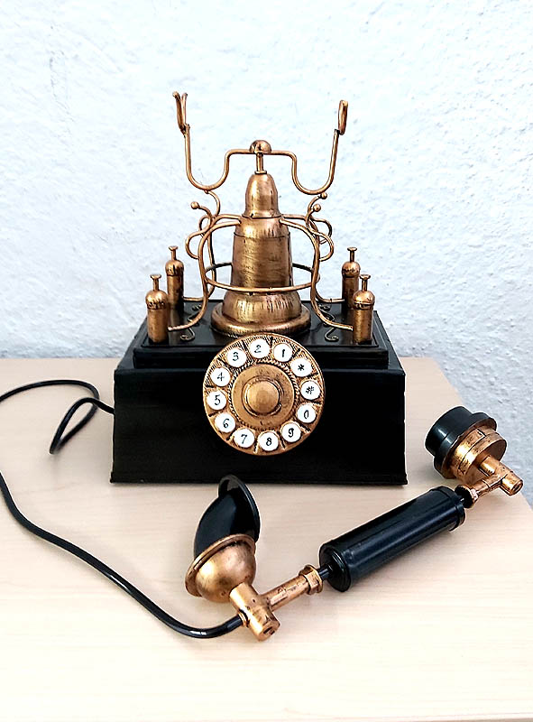 Artikelbild 2 des Artikels “20er Jahre Telefon Antik Deko Requisiten “