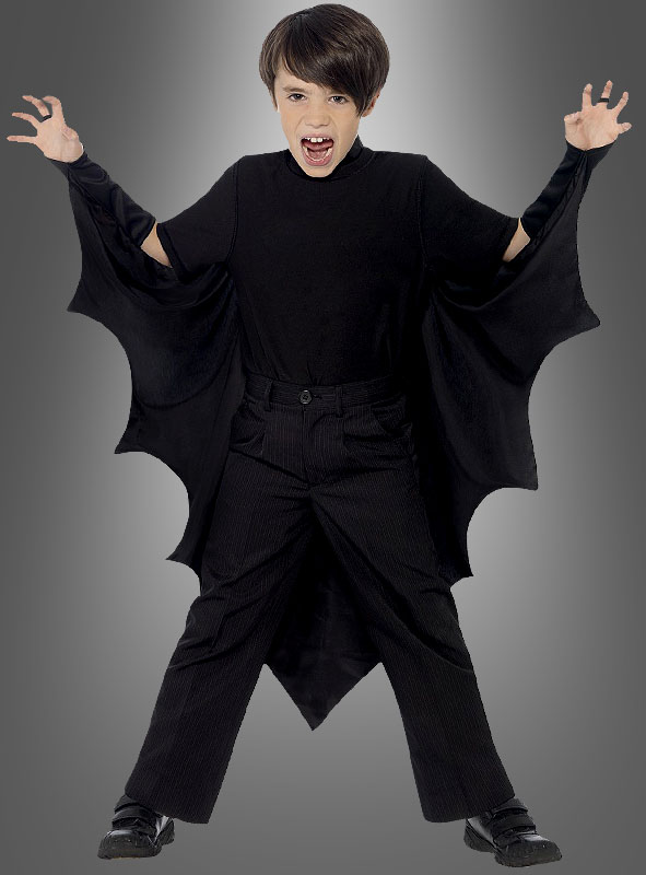 Product image 2 of the product “Batwings Cape for Kids ”