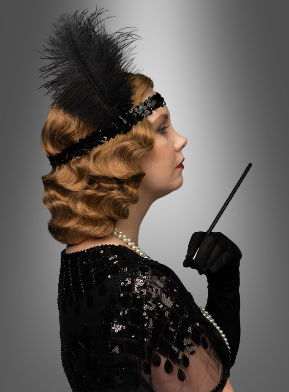 Product image 3 of the product “Luxury 20s Wig with soft Curls Lilly ”