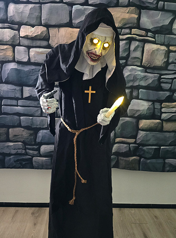 Product image 3 of the product “Horror Nun Animatronic 185cm Halloween Deco ”